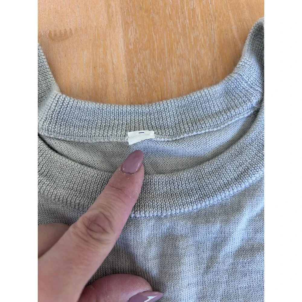 Lululemon Gray Merino Wool Blend‎ Crew Neck Sweater Womens M Athleisure Stretch